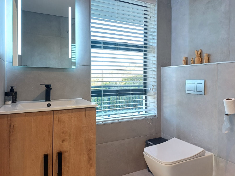 4 Bedroom Property for Sale in Dana Bay Western Cape